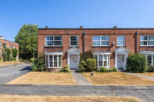 Lymington, Hampshire, SO41, photo 1