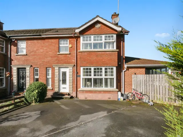 Saintfield Road, Belfast, BT8, photo 2