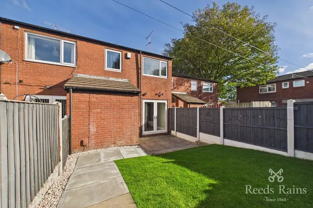 Disraeli Terrace, Leeds, LS11, photo 1