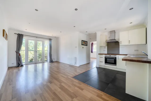Ludlow Road, Maidenhead, SL6, photo 3