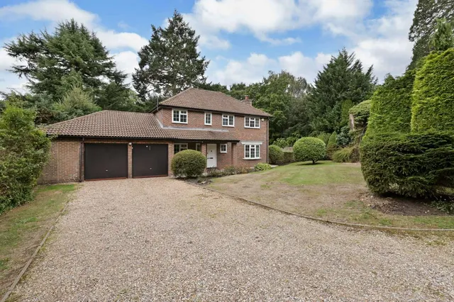 Parkfield, Chorleywood, Rickmansworth, Hertfordshire, WD3 5AZ, photo 1