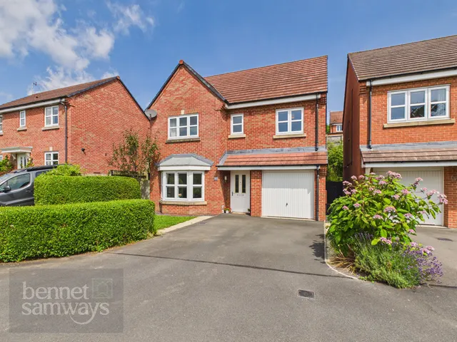 Bower Close, Ashbourne, DE6, photo 1