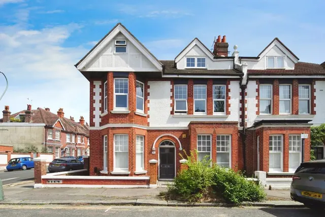 Osmond Road, Hove, BN3, photo 1