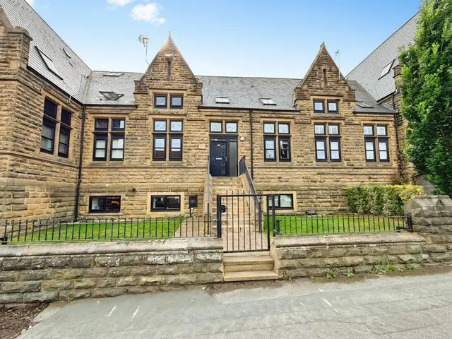 Priestley Manor, Morley, photo 1