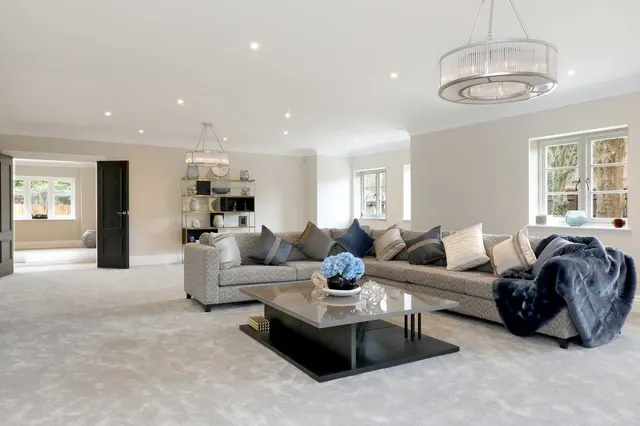 Beaconsfield, photo 3