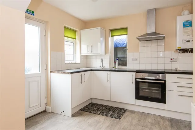 Kelvin Grove, Corby, photo 3