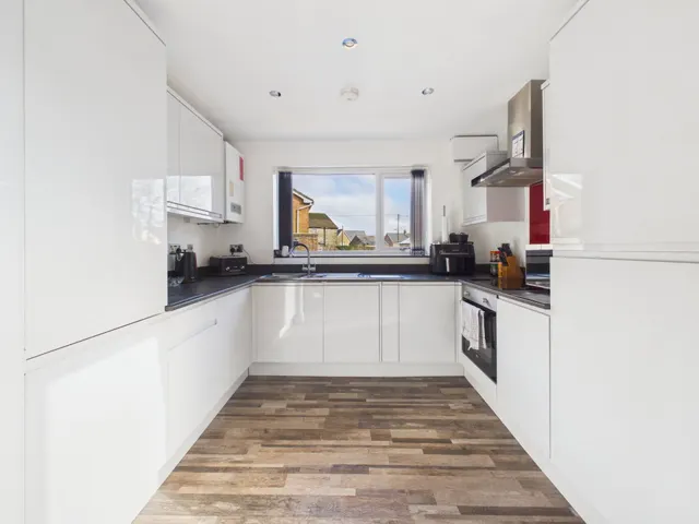 High Street, Bream, GL15, photo 3