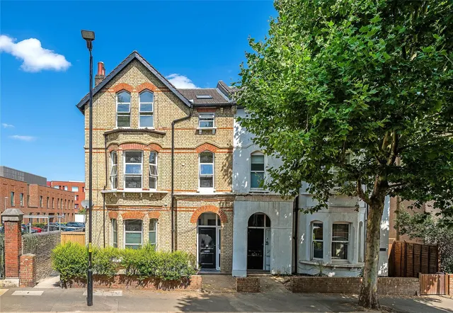 Photo 2 — East Dulwich Grove, East Dulwich, London, SE22