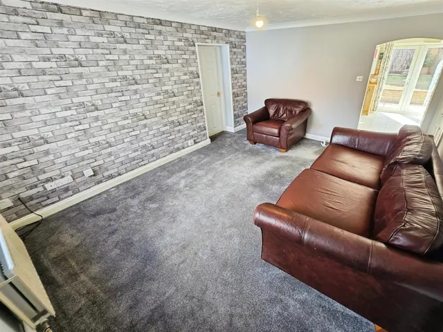 Photo 3 — Titty Ho, Raunds, Wellingborough