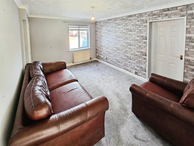 Photo 2 — Titty Ho, Raunds, Wellingborough