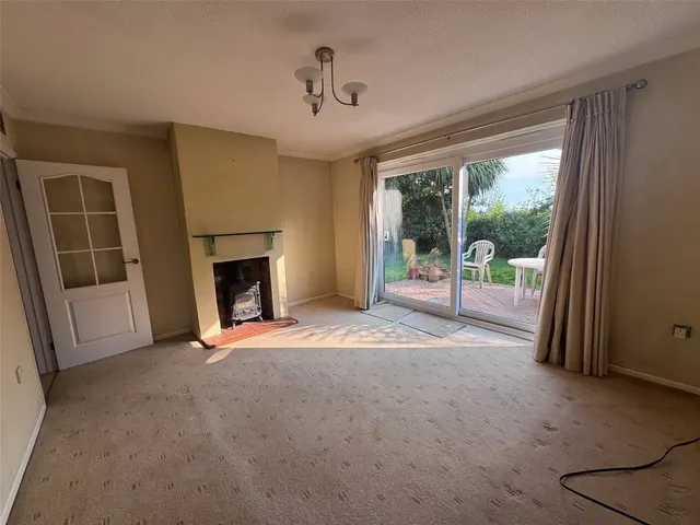 Photo 2 — Waveney Close, Hoveton, Norwich, Norfolk, NR12