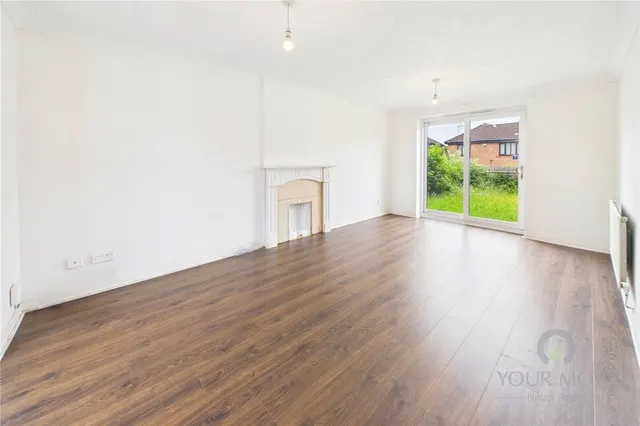 Photo 2 — Brampton Close, Wellingborough, Northamptonshire, NN8