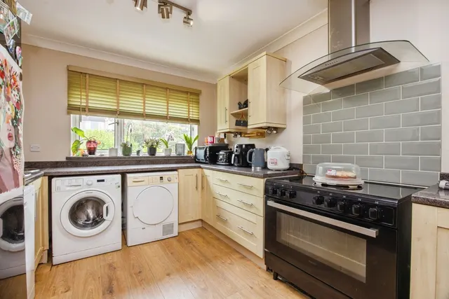Burden Close, Bodmin, PL31, photo 2