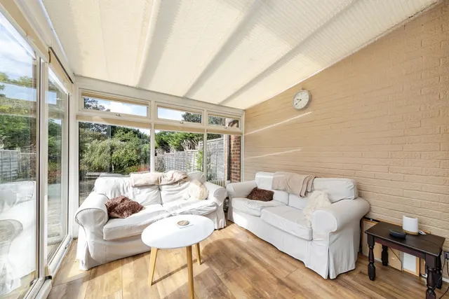 Whitelake Road, Tonbridge, TN10, photo 3