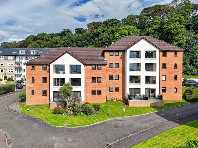 19 Underbank, Largs, KA30 8SS, photo 1