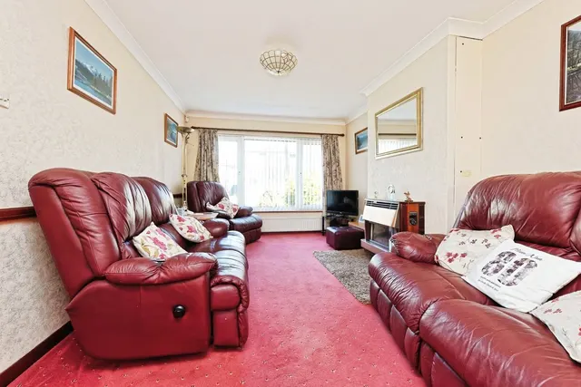 Photo 3 — Maple Close, Rough Common, Canterbury, Kent, CT2