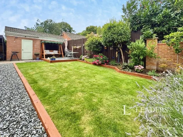 Cotswold Grove, Mansfield, NG18, photo 3