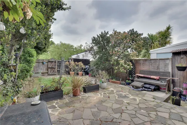 Photo 2 — St. Mildreds Road, Lee, London, SE12