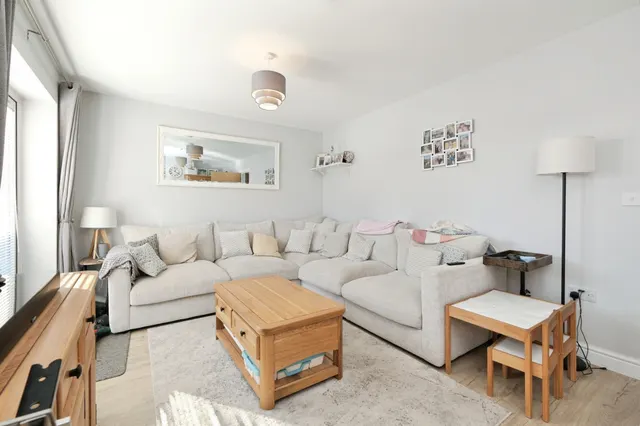 Millstone Drive, Hailsham, BN27, photo 3