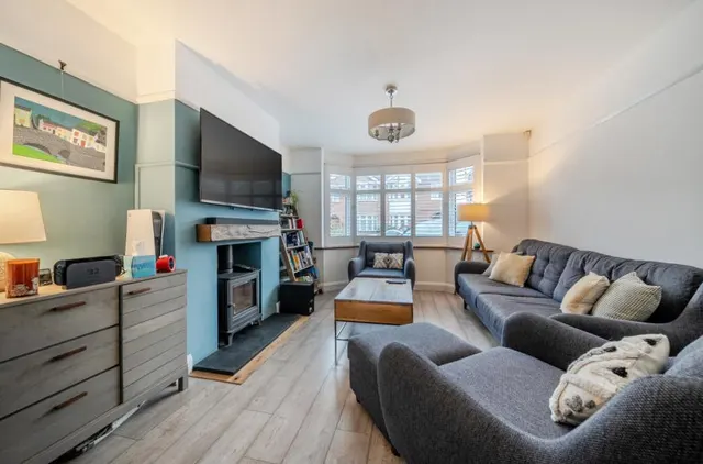 Haslemere Road, Windsor, SL4, photo 2