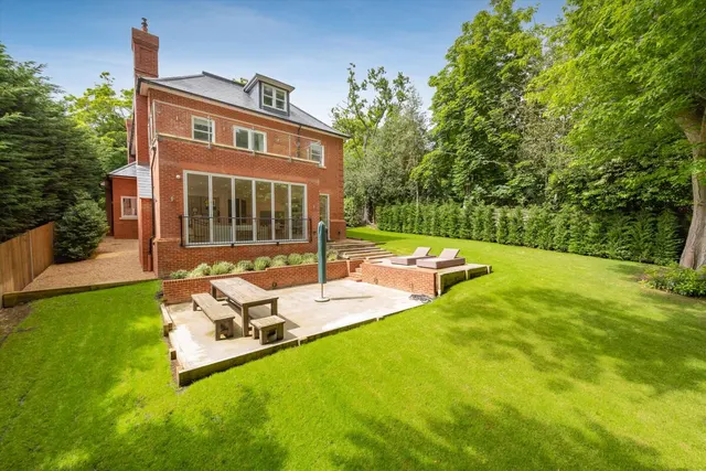 London Road, Ascot, SL5, photo 1