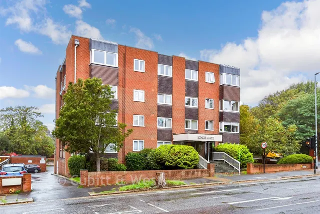 The Drive, Hove, BN3, photo 1