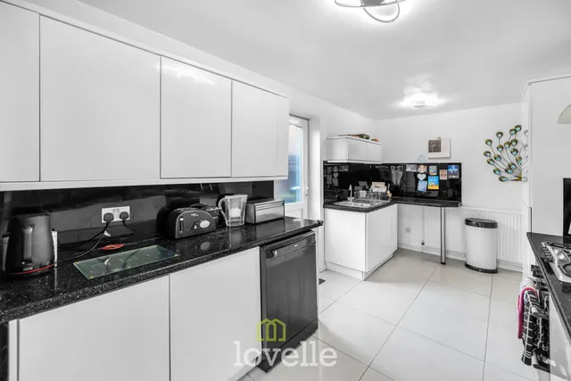 Wyndham Road, New Waltham, DN36, photo 3