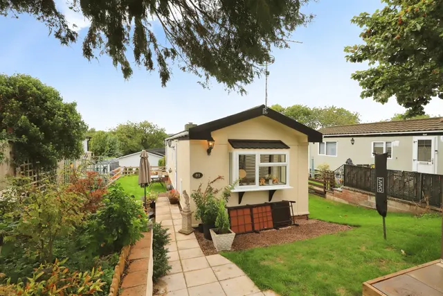 Austcliffe Park, Cookley, Kidderminster, photo 1
