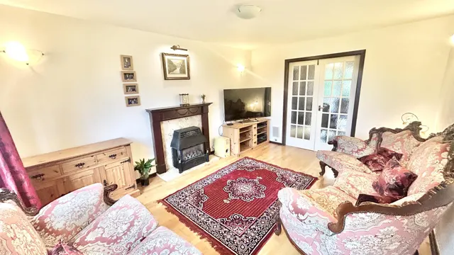 Heald Lane, Weir, OL13, photo 3