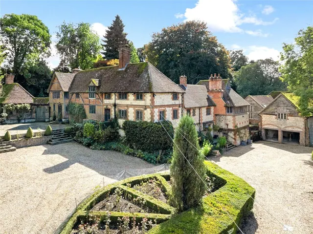 Photo 3 — South Hay, Kingsley, Bordon, Hampshire, GU35 9NR