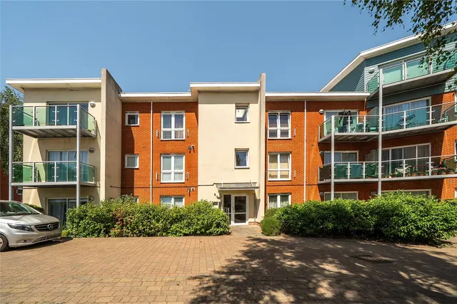 Medhurst Drive, Bromley, BR1, photo 1