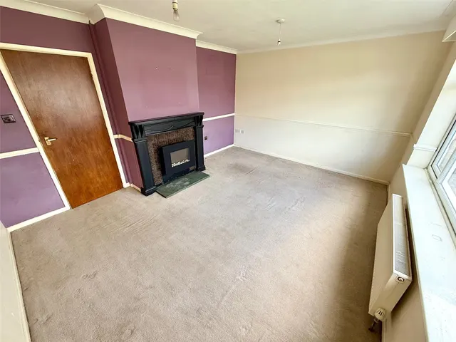 Photo 3 — Windermere Way, Stourport-On-Severn, Worcestershire, DY13 8QH