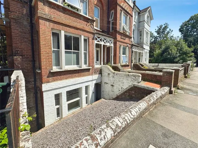 London Road, St. Leonards-on-Sea, TN37, photo 1