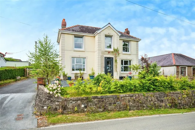 Llanpumsaint, Carmarthen, SA33, photo 1