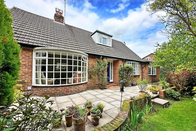 Photo 2 — Brereton Close, Bowdon, Cheshire WA14 3AU