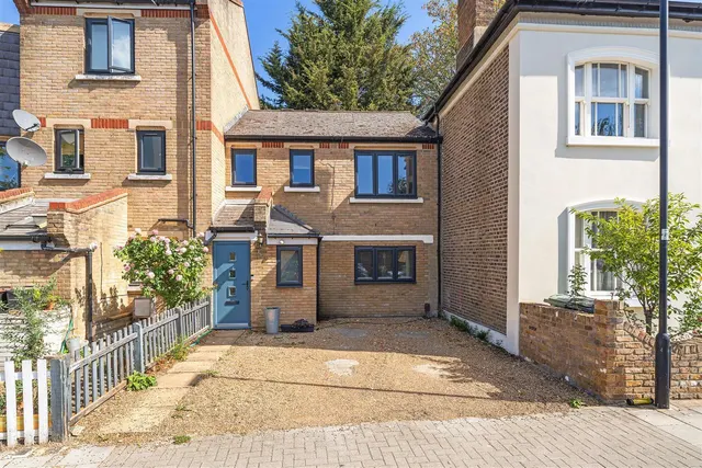 Hamilton Road, London, SE27, photo 1