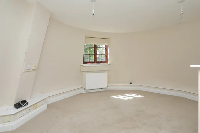 Park Road, Faversham, ME13, photo 2