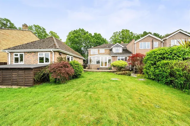 Photo 2 — Vicarage Lane, Curdridge