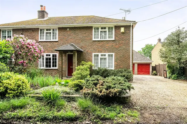 Vicarage Lane, Curdridge, photo 1