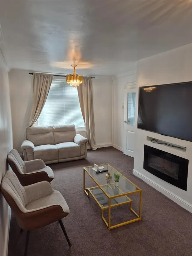 Dacre Close, Manchester, M24, photo 3