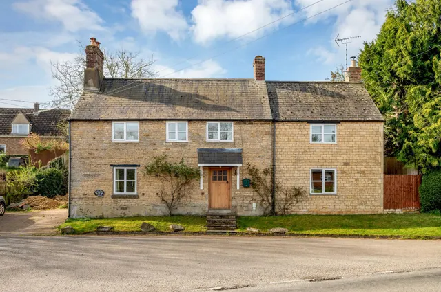 Main Street, Greetham, LE15, photo 1