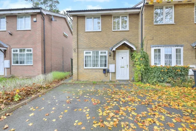 Chepstow Close, Northampton, NN5, photo 1