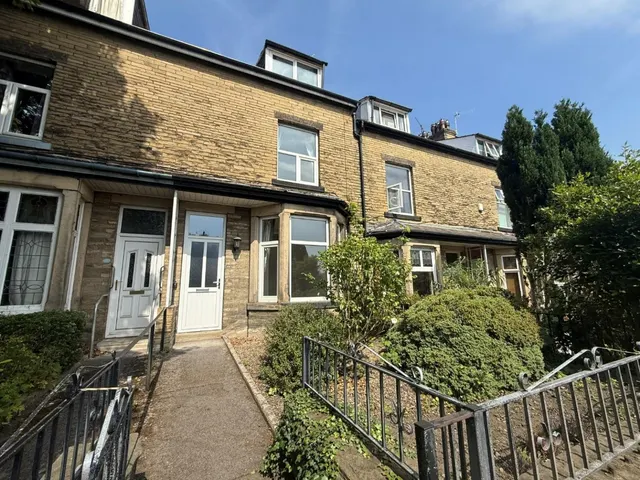 Moorhead Lane, Shipley, photo 1