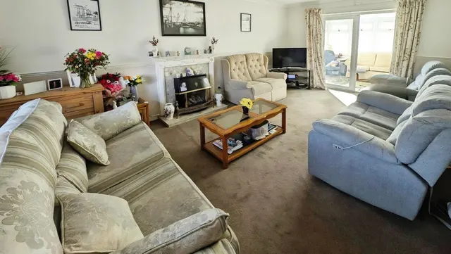 Badgers Close, Bradley Stoke, BS32, photo 2