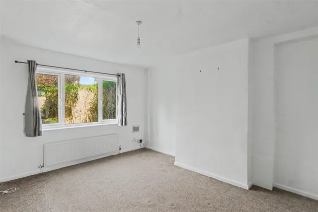Wollaton Road, Beeston, NG9, photo 2