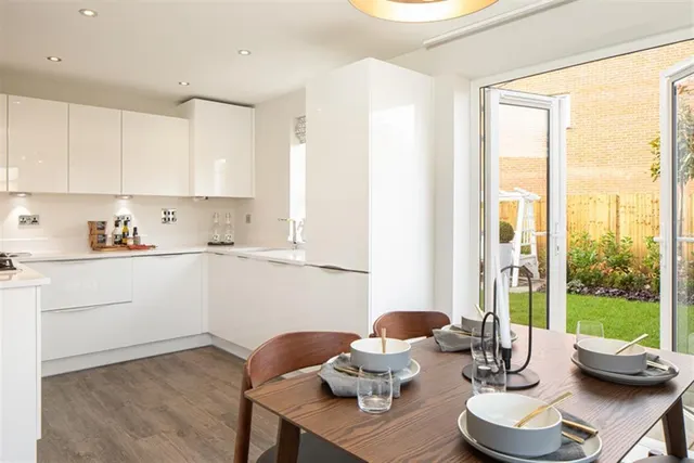Eastrea Road, Peterborough, PE7, photo 2
