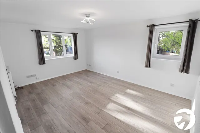 Heathdene Drive, Belvedere, DA17, photo 3