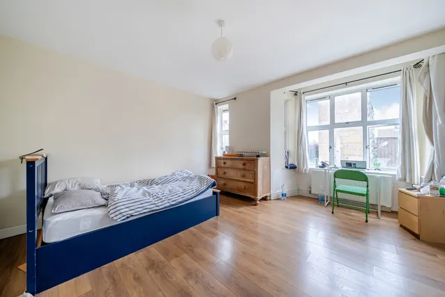 Denmark Road, SE5, photo 1