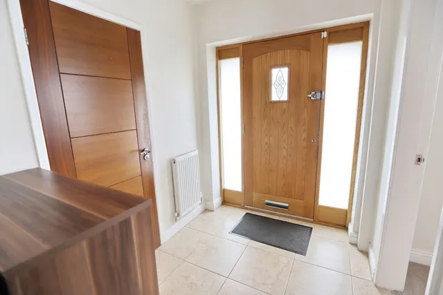 Standmoor Road, Whitefield, M45, photo 2