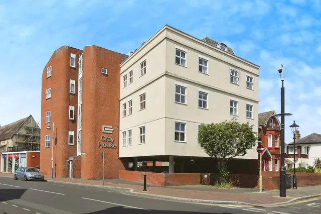 Stoke Road, Gosport, photo 1